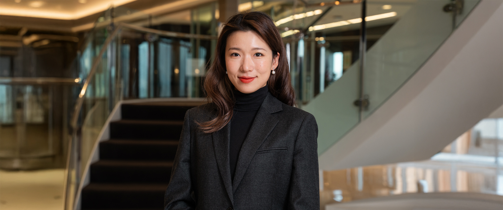 headshot of Kim Zhang